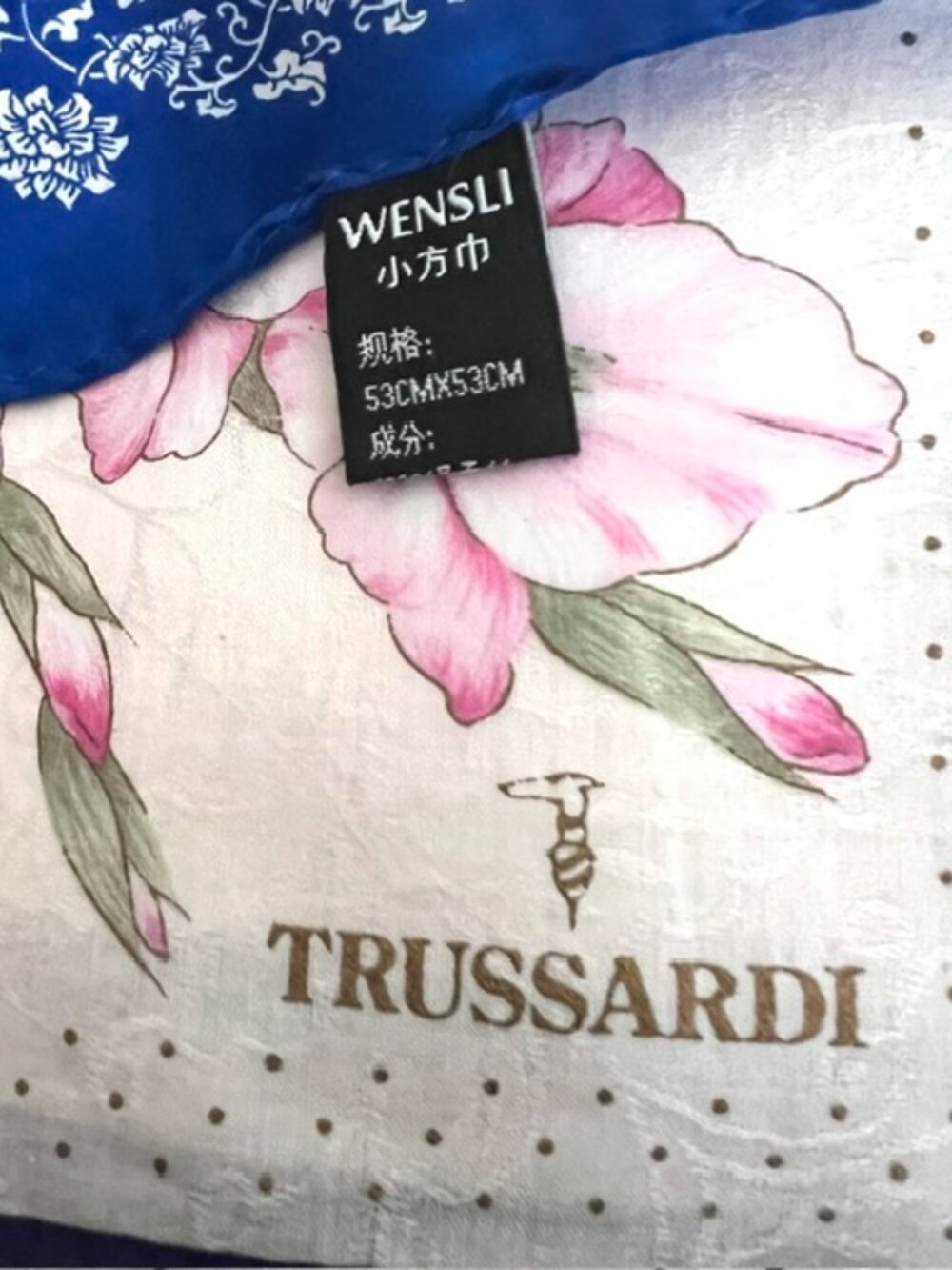 2 Neck-Kerchief Silk Trussardi &Wensli 19" - 20.5" White pink blue floral (30) - Picture 6 of 15